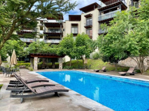 3BD 2BA, AC Pool, Gym, Parking and Security